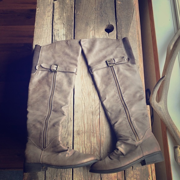 Over The Knee Boots size 7 - Picture 1 of 7